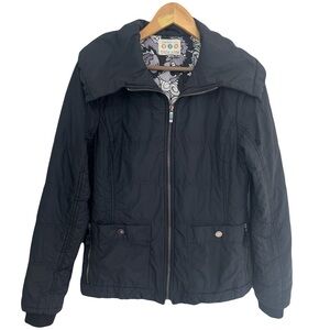 Title Nine Quilted Puffer Jacket Coat Medium Full Zip Outdoor Camping Hiking